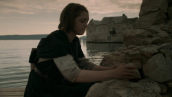 extant_GameOfThrones_5x03-HighSparrow_3267