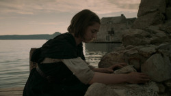 extant_GameOfThrones_5x03-HighSparrow_3270