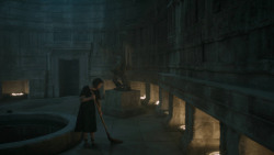 extant_GameOfThrones_5x03-HighSparrow_3286