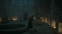 extant_GameOfThrones_5x03-HighSparrow_3289