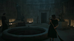 extant_GameOfThrones_5x03-HighSparrow_3296
