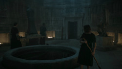 extant_GameOfThrones_5x03-HighSparrow_3297