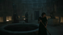 extant_GameOfThrones_5x03-HighSparrow_3299