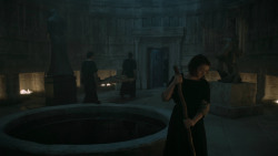 extant_GameOfThrones_5x03-HighSparrow_3301