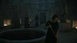 extant_GameOfThrones_5x03-HighSparrow_3302