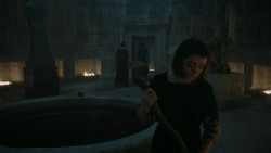 extant_GameOfThrones_5x03-HighSparrow_3307