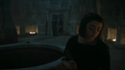 extant_GameOfThrones_5x03-HighSparrow_3310