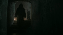 extant_GameOfThrones_5x03-HighSparrow_3377