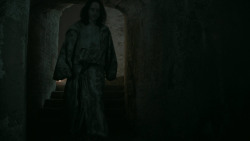 extant_GameOfThrones_5x03-HighSparrow_3379