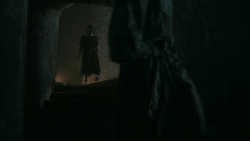 extant_GameOfThrones_5x03-HighSparrow_3381