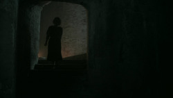 extant_GameOfThrones_5x03-HighSparrow_3383