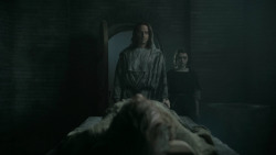 extant_GameOfThrones_5x03-HighSparrow_3402