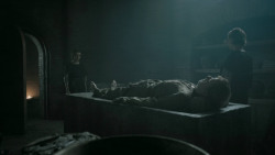 extant_GameOfThrones_5x03-HighSparrow_3410