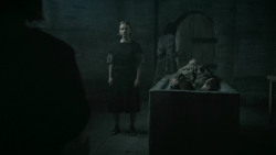 extant_GameOfThrones_5x03-HighSparrow_3415