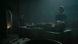 extant_GameOfThrones_5x03-HighSparrow_3427