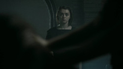 extant_GameOfThrones_5x03-HighSparrow_3435