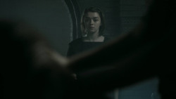 extant_GameOfThrones_5x03-HighSparrow_3436