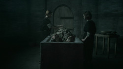 extant_GameOfThrones_5x03-HighSparrow_3442