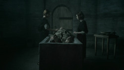 extant_GameOfThrones_5x03-HighSparrow_3444