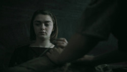 extant_GameOfThrones_5x03-HighSparrow_3447
