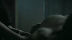 extant_GameOfThrones_5x03-HighSparrow_3454