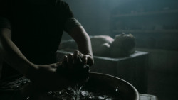 extant_GameOfThrones_5x03-HighSparrow_3479