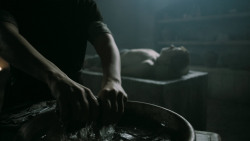 extant_GameOfThrones_5x03-HighSparrow_3480