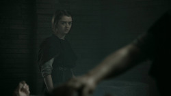 extant_GameOfThrones_5x03-HighSparrow_3490