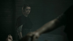 extant_GameOfThrones_5x03-HighSparrow_3491