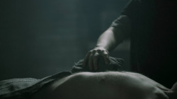 extant_GameOfThrones_5x03-HighSparrow_3493