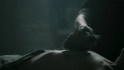 extant_GameOfThrones_5x03-HighSparrow_3494