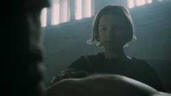 extant_GameOfThrones_5x03-HighSparrow_3518