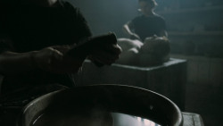 extant_GameOfThrones_5x03-HighSparrow_3531