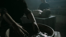extant_GameOfThrones_5x03-HighSparrow_3535