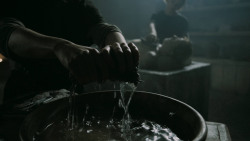 extant_GameOfThrones_5x03-HighSparrow_3539