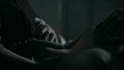 extant_GameOfThrones_5x03-HighSparrow_3556