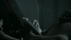 extant_GameOfThrones_5x03-HighSparrow_3557