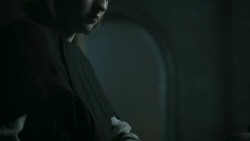 extant_GameOfThrones_5x03-HighSparrow_3559