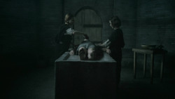 extant_GameOfThrones_5x03-HighSparrow_3569