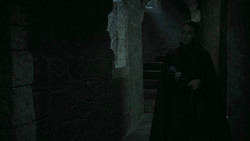 extant_GameOfThrones_5x03-HighSparrow_3689