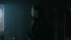 extant_GameOfThrones_5x03-HighSparrow_3711