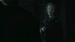 extant_GameOfThrones_5x03-HighSparrow_3716