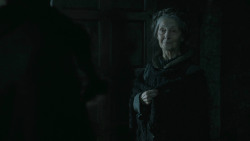 extant_GameOfThrones_5x03-HighSparrow_3717