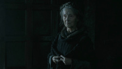 extant_GameOfThrones_5x03-HighSparrow_3725