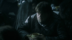 extant_GameOfThrones_5x03-HighSparrow_3752