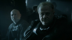 extant_GameOfThrones_5x03-HighSparrow_3864