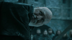 extant_GameOfThrones_5x03-HighSparrow_4179