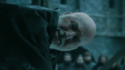 extant_GameOfThrones_5x03-HighSparrow_4196