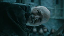 extant_GameOfThrones_5x03-HighSparrow_4198