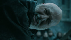 extant_GameOfThrones_5x03-HighSparrow_4222